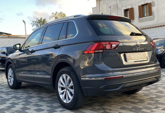 Volkswagen Tiguan Life 2.0 TDI 122 CV - Foto 6