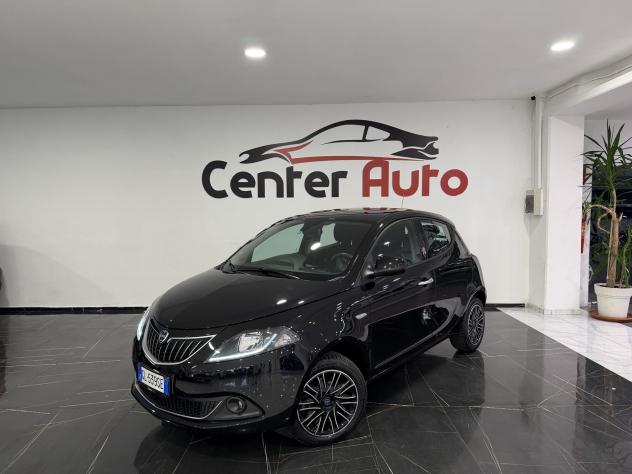 Lancia Ypsilon 1.0 FireFly 70cv S&S Hybrid GOLD PLUS