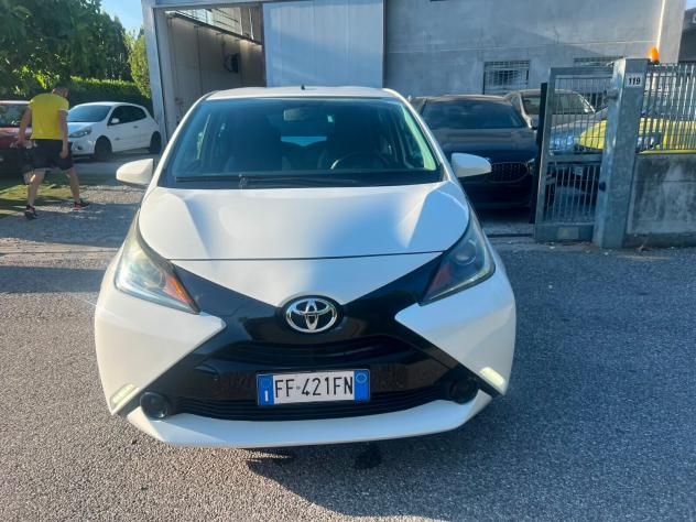 Toyota aygo 1.0 5 porte Active - Foto 3