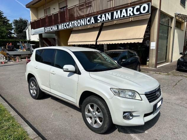 TOYOTA - RAV4 - Crossover 2.2 D-4D 150CV DPF Excl. SOLO COMMERCIANTI