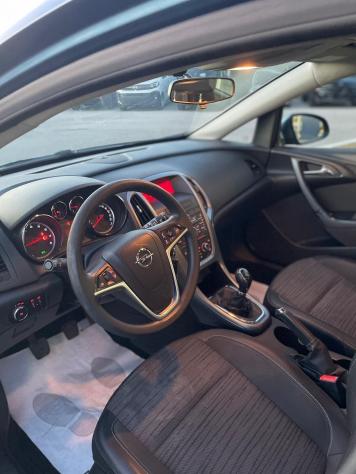 Opel Astra 1.4 Turbo 140CV Sports Tourer Cosmo - Foto 5