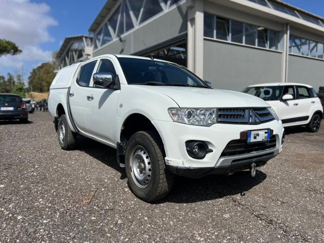 Mitsubishi L200 2.4 DI-D/154CV Club Cab Inform - Foto 2