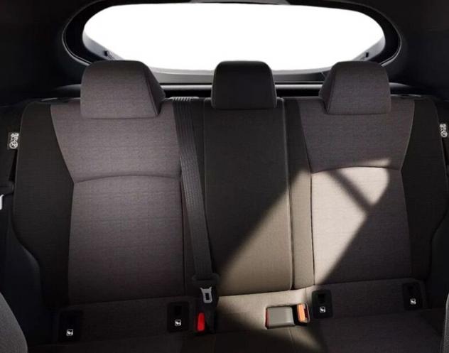 Toyota C-HR C-HR 1.8 hev Active fwd e-cvt - Foto 3