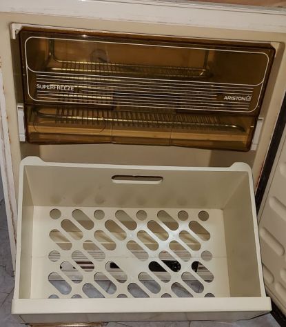 Frigo Ariston e freezer - Foto 6