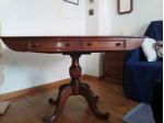 Tavolo '800 in noce restaurato