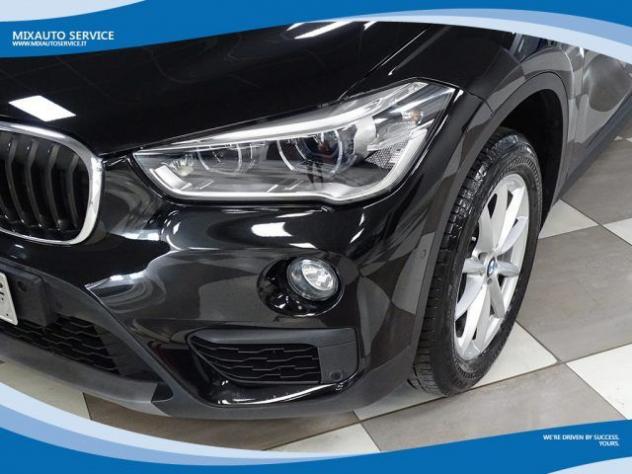 BMW X1 sDrive 18d Business AUT EU6 - Foto 11