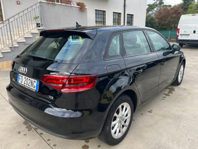 AUDI A3 SPB 1.6 TDI diesel S tronic Business NAVI SENSORI rif. 24130047 - Foto 4