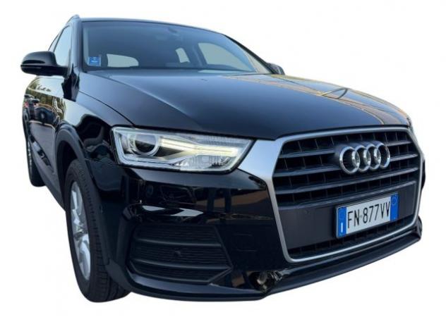 AUDI Q3 2.0 TDI 120 CV Business rif. 24073333