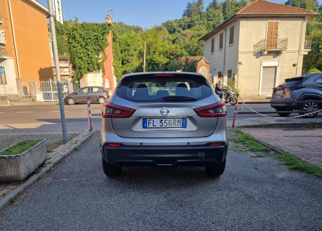 Nissan Qashqai 1.2 115CV "67.500 km" Bluetooth, Sensori, Cruise - Foto 5