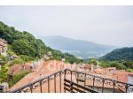 Appartamento di 200 m² con 5 locali in vendita a Casalzuigno