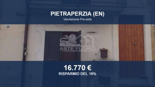 Immobile in asta di 71 m² in vendita a Pietraperzia