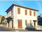 V000470 - CASA INDIPENDENTE CON PICCOLO GIARDINO E GARAGE