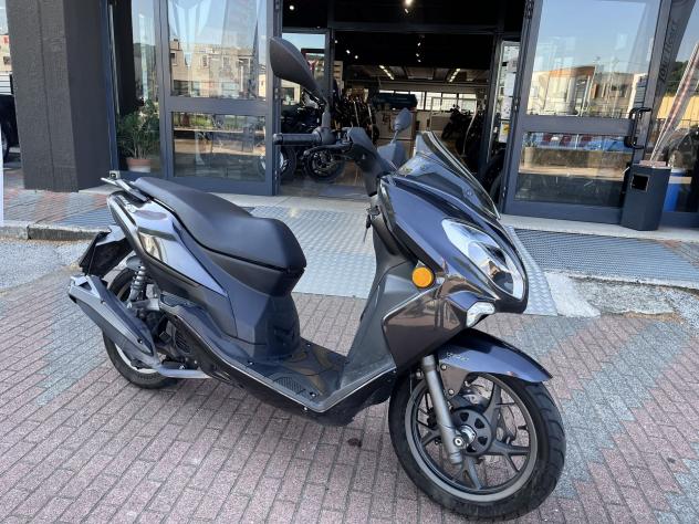 Keeway City Blade 125 scooter 125 pochissimi km - Foto 3