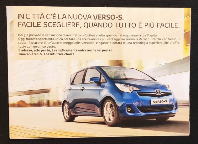 Depliant di presentazione della Toyota Verso-S. - Foto 2