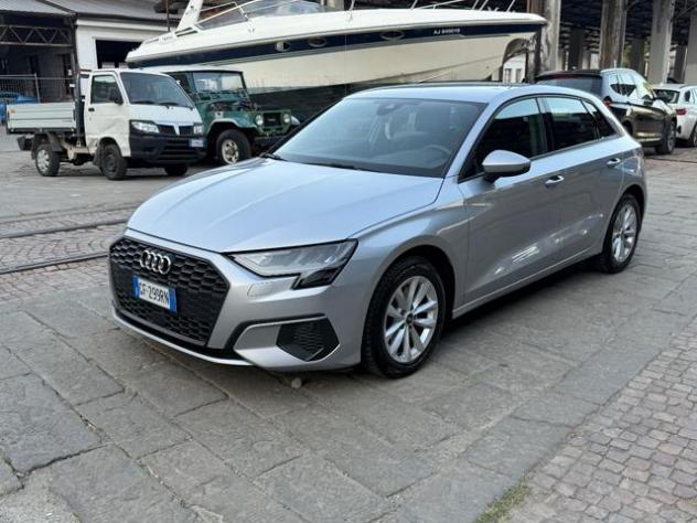 AUDI A3 SPB 30 TFSI S tronic Business HYBRID rif. 24008859 - Foto 2