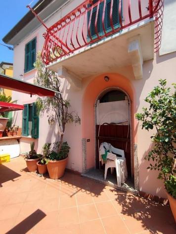 Terratetto in vendita a Luni 120 mq Rif: 1181465