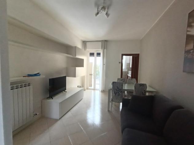 ATTICO BILOCALE CON TERRAZZO ZONA VIALE BRIANZA - Foto 4