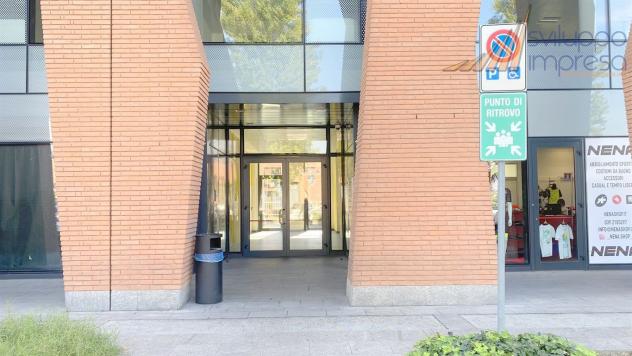 UFFICIO IN CENTRO DIREZIONALE IN AFFITTO A BERNAREGGIO - Foto 7