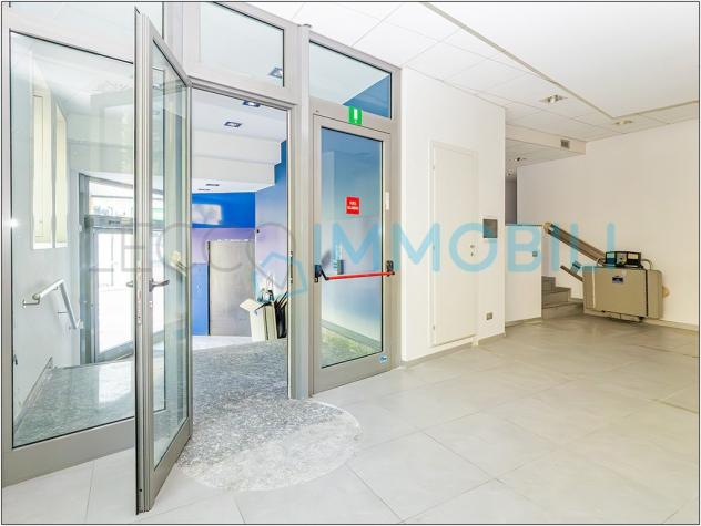 L'UFFICIO DEL VIALE - Foto 9
