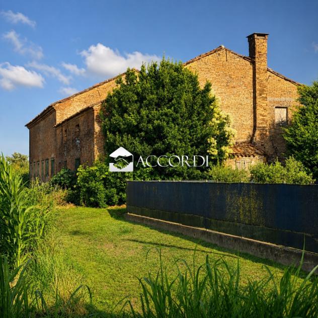 Casale con ampio terreno e grande potenziale edificatori - Foto 4