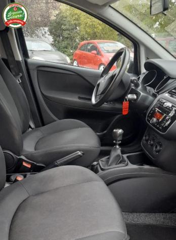FIAT Punto 1.4 5 porte Natural Power Street rif. 17927586 - Foto 10