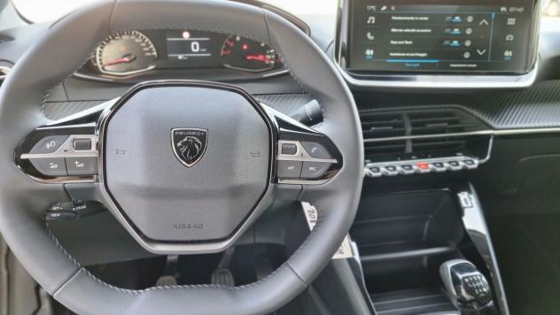 Peugeot 208 1.2 PURETECH STYLE S&S KM ZERO 100 CV PER NEOPATENTATI - Foto 6