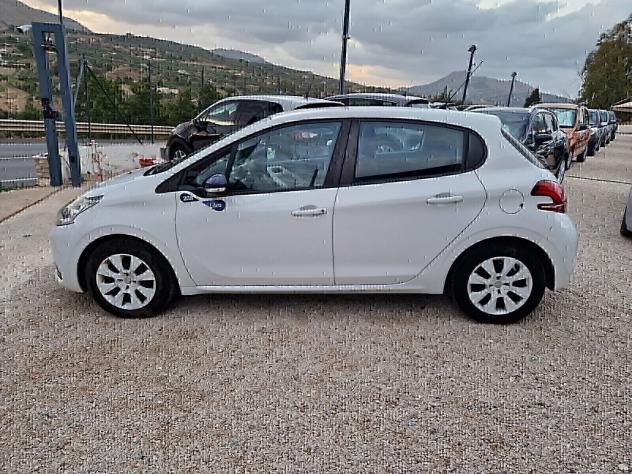 Peugeot 208 PureTech 68 5 porte Access - Foto 7