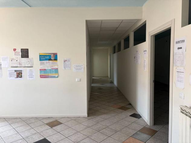 1 Vetrina in affitto a Samarate