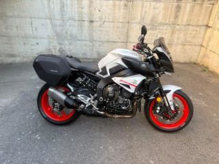 YAMAHA MT-10 WHITE BORSE LATERALI  rif. 24196095