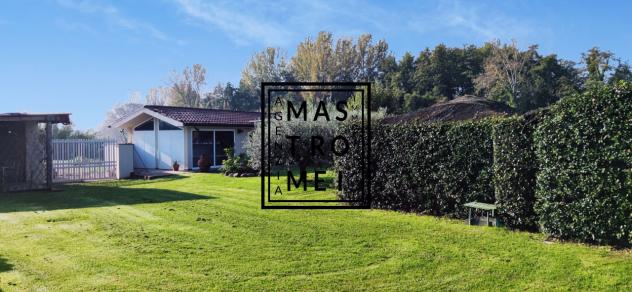 VILLA di 14 vani e di 420 mq (CAPANNORI) rif. 3206 - Foto 13