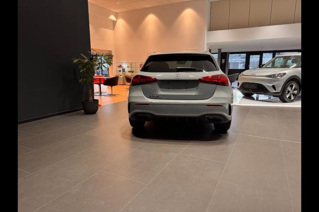 Mercedes-Benz Classe A A 250 e phev Alpine Grey Edition auto - Foto 3