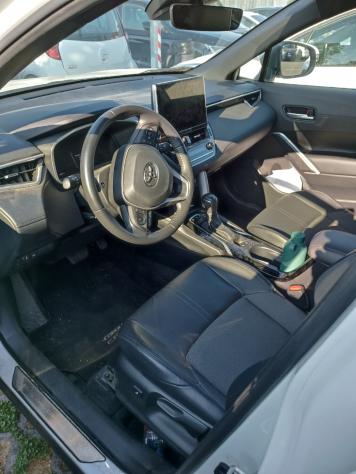 TOYOTA Corolla Cross Corolla Cross 2.0 Hybrid 197 CV E-CVT Lounge - Foto 3