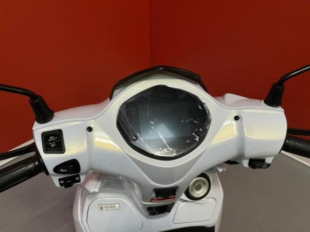 SYM BWT 125 BWT 125 MY26 (2026-) rif. 24013115 - Foto 9
