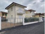 Villetta bifamiliare in vendita a Tonfano - Pietrasanta 210 mq  Rif: 1318223