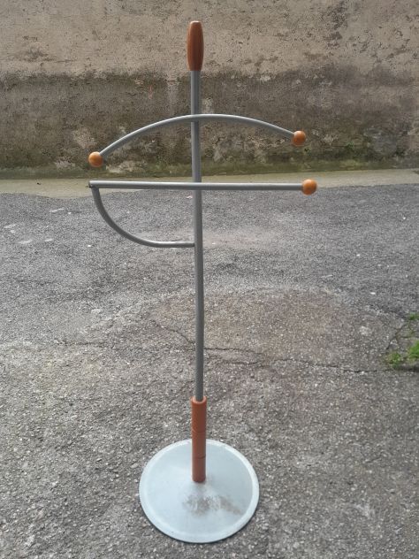 servo muto indossatore appendiabiti