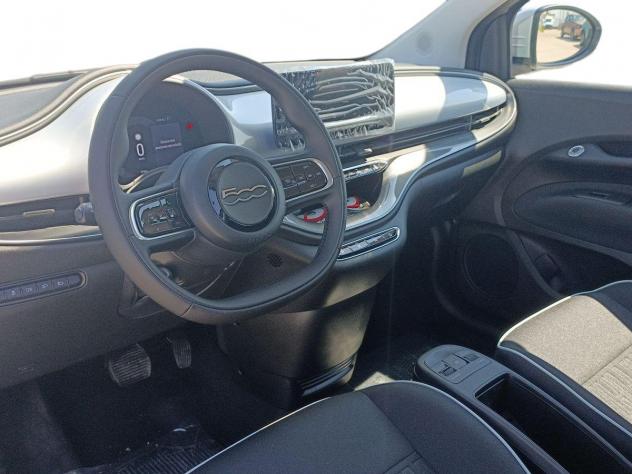 FIAT 500 LA NUOVA E 500e Berlina 500e - 320 Berlina + Pack Tech (Configurazione Non Ordinabil - Foto 10