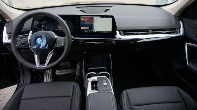 BMW X1 sDrive 18d X-Line DCT - Foto 8