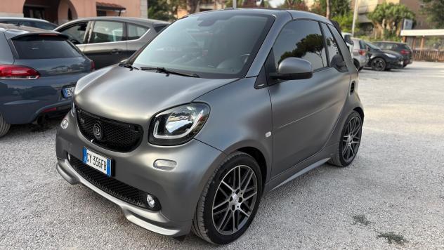 smart fortwo cabrio 0.9 80kW TURBO BRABUS Xclusive twinamic PRONTA CONSEGNA GARANZIA 12 MESI INCLUSA