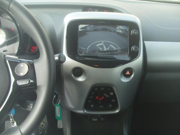 Toyota Aygo 1.0 VVT-i 69 CV 5 porte x-cool - Foto 10
