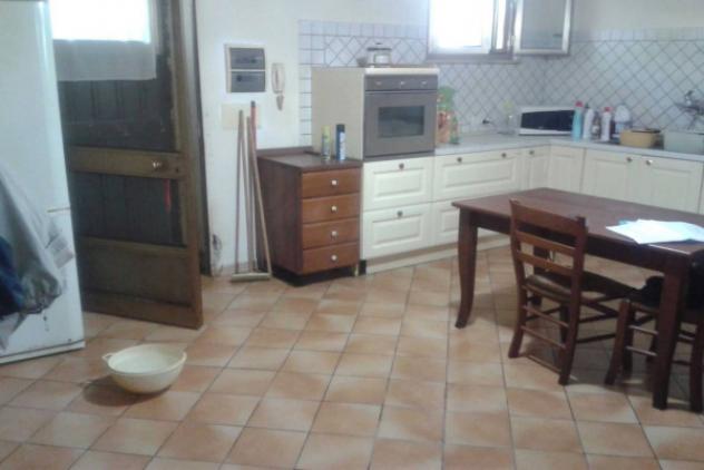 Immobile in asta di 192 m² con più di 5 locali e box auto in vendita a Lanuvio - Foto 7