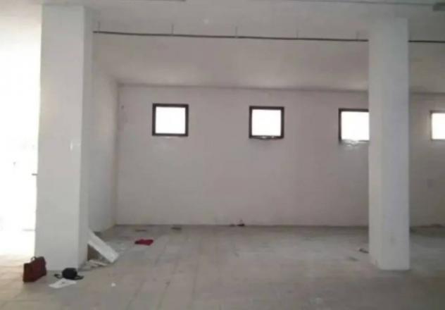Immobile in asta di 148 m² con più di 5 locali e box auto doppio in vendita a Poggiardo - Foto 3