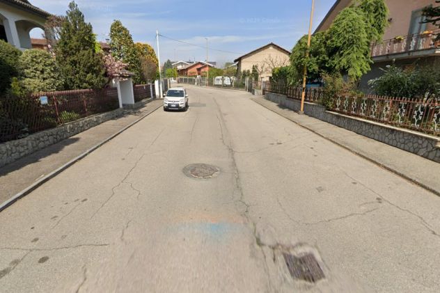 RIVALTA DI TORINO GRAZIOSA SEMI INDIPENDENTE CON GIARDINO PRIVATO