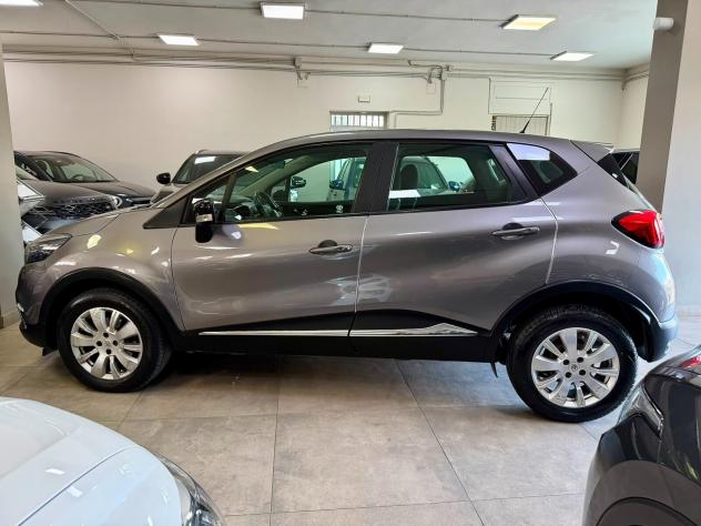 Renault Captur 1.5 dCi 110cv Energy Iconic 2016 - Foto 4
