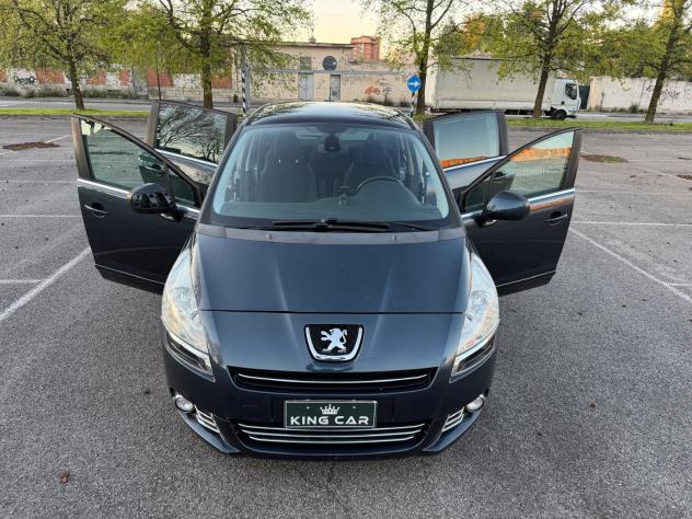 Peugeot 5008 1.6 e-HDi 112CV Stop&Start cambio robotizzato Active