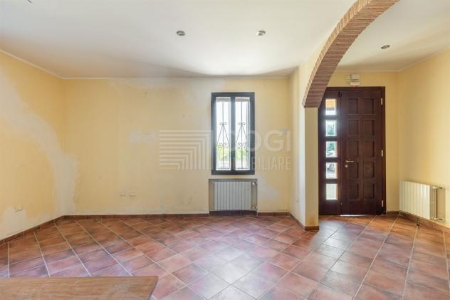 Bifamiliare con Giardino Privato e Ampi Spazi per Ogni Esigenza! - Foto 6