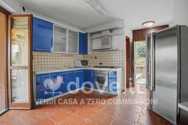 Appartamento di 162 m² con 4 locali e box auto in vendita a Gavirate - Foto 14