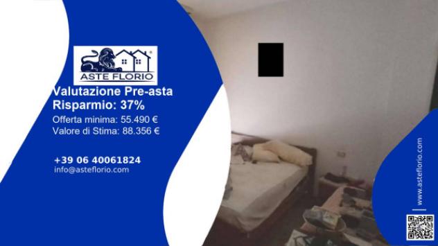 Immobile in asta di 82 m², box auto in vendita a Gorla Maggiore - Foto 2