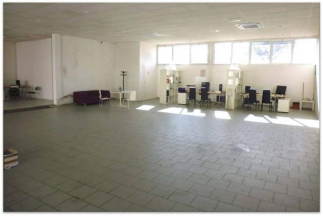 Immobile in asta di 507 m² in vendita a Monteroni d'Arbia - Foto 2