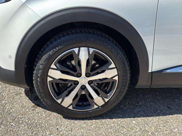 Peugeot 3008 BlueHDI 130 EAT8 S&S Active - Foto 9