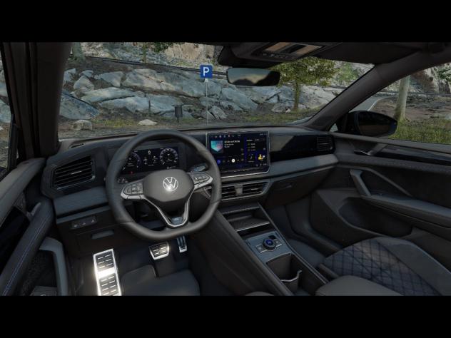 Volkswagen Tiguan 1,5 ETSI ACT R-LINE DSG 150 CV MY 26 - Foto 7